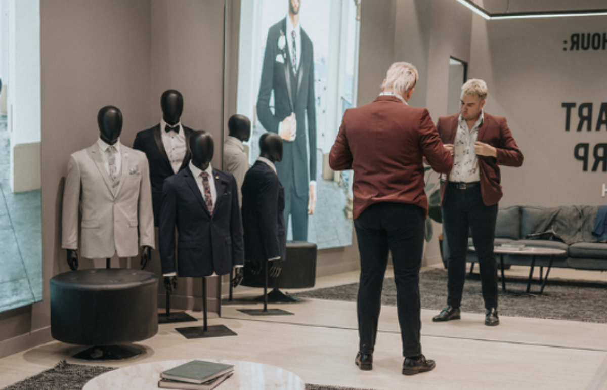 Guy in Tarocash Suiting Room